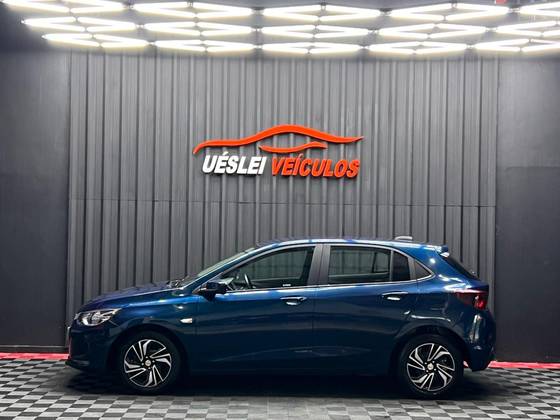 CHEVROLET ONIX 1.0 TURBO FLEX LT AUTOMÁTICO CHEVROLET ONIX 1.0 TURBO FLEX LT AUTOMÁTICO